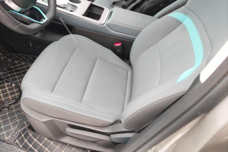 Used AION Y 2023 Younger
