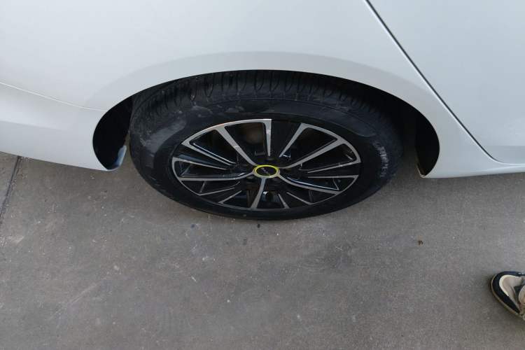 Used Roewe i5 2021 1.5L CVT Diamond Edition
