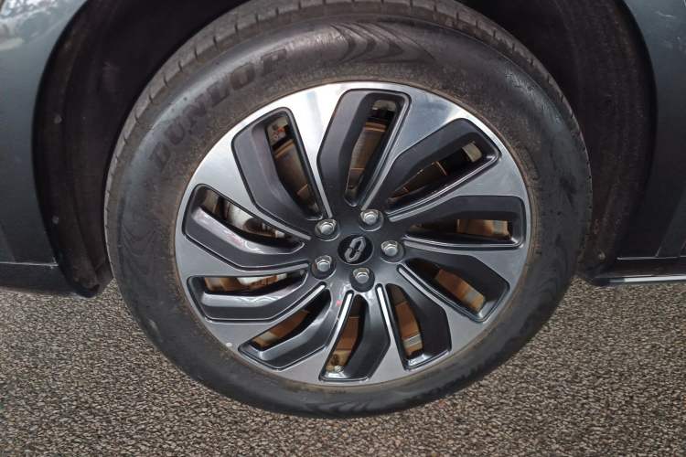 Used Hima AITO M7 2024 1.5T Rear-Drive Plus Version 6 Seats