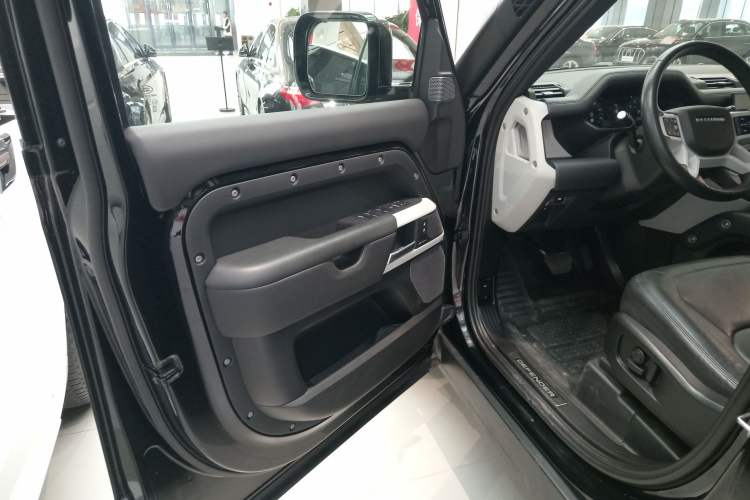 Used Land Rover Defender 2024 110 3.0T P400 XS