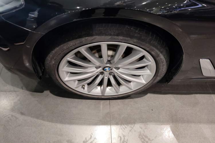 Used BMW 5 Series 2021 530Li Luxury Edition Premium Package
