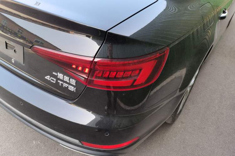 Used Audi A4L 2019 40 TFSI Ambition China VI
