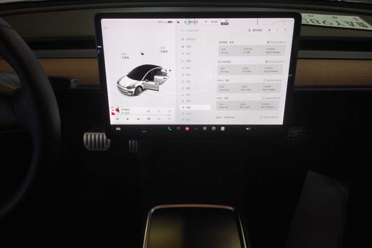 Used Tesla Model 3 2019 Long-Range Rear-Wheel-Drive Version
