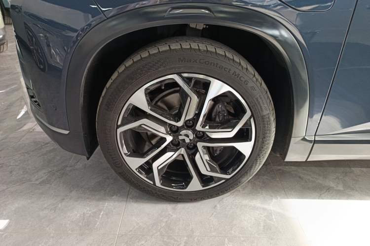 Used Nio ES8 2020 415 km Range 6-Seater Version