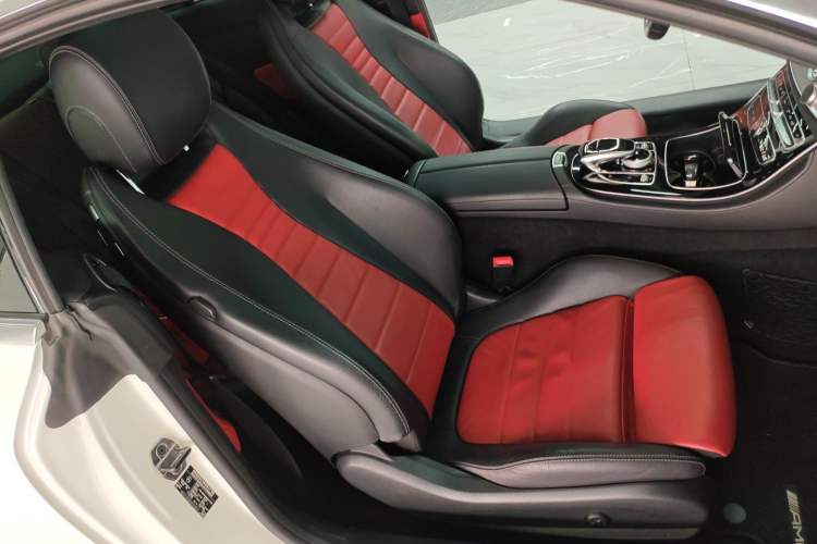 Used Mercedes-Benz E-Class 2017 E 200 4MATIC Coupe