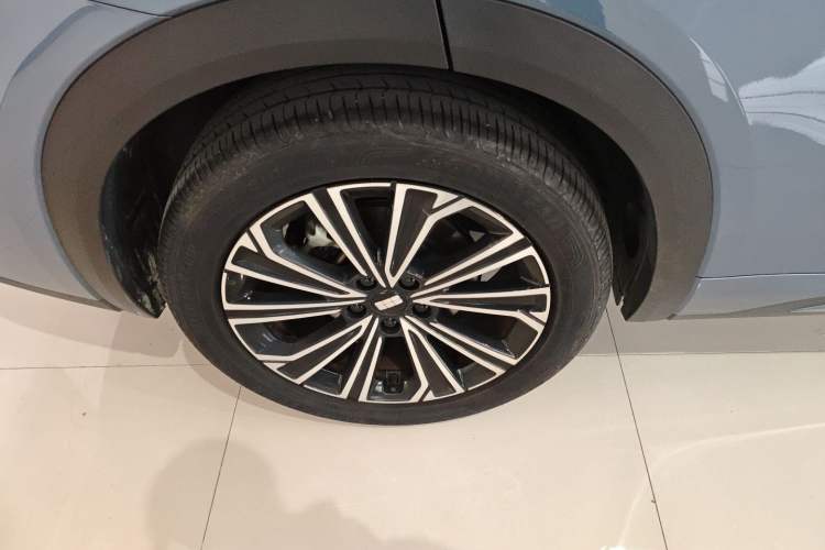 Used  Galaxy Xingjian 7 EM-i 2025 120km Flagship Edition