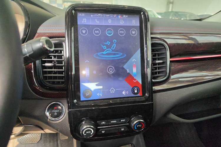 Used Chery Little Ant 2022 Sweet Pink Edition Half-Sugar Version Lithium Iron Phosphate 30 kW 301 km