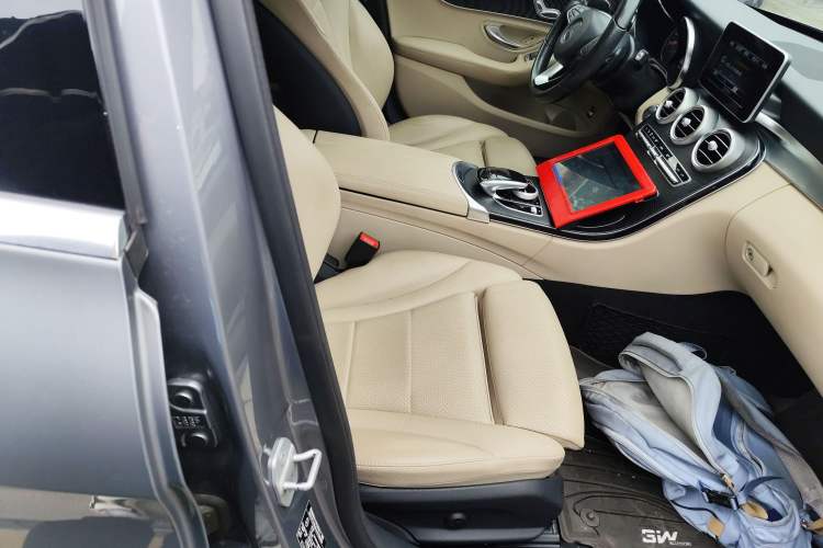 Used Mercedes-Benz C-Class 2015 C 200 station wagon