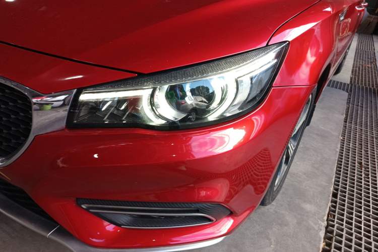 Used MG 6 2017 20T Manual Luxury Smart Connect Version China V Standard
