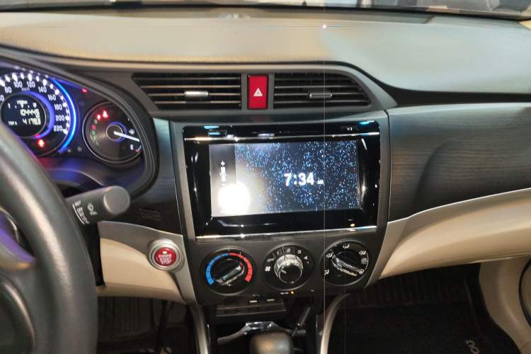 Used Honda Crider 2016 1.8L CVT Luxury Edition
