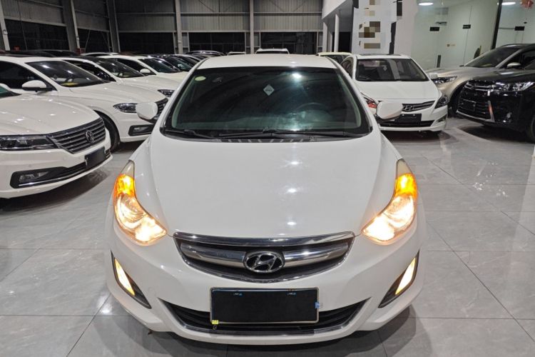 Used Hyundai Elantra 2015 1.6L Automatic Fashion Model
