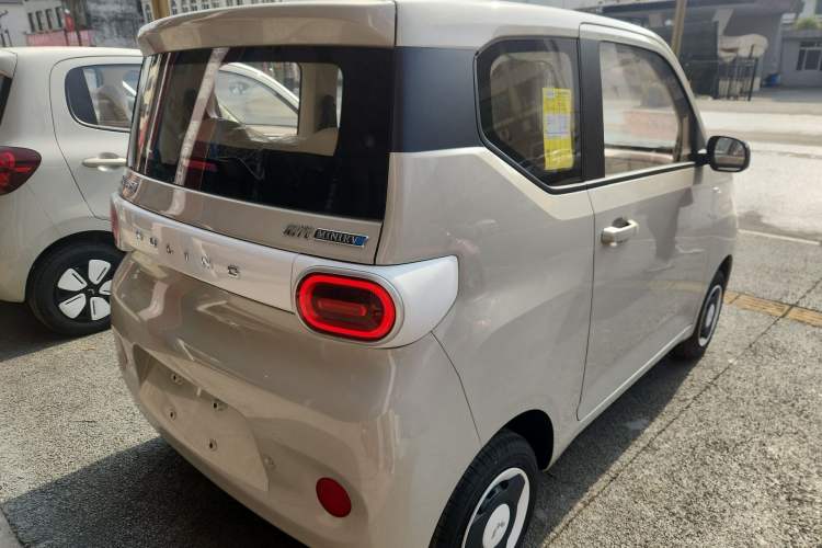 Used Wuling Hongguang MINIEV 2024 3rd Generation 215km Youth Edition