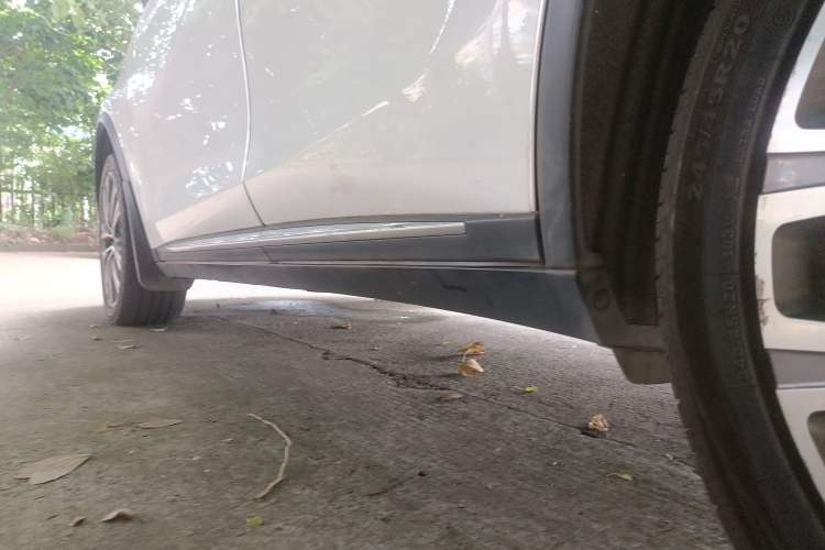 Used BYD Tang 2018 2.0T Automatic SmartConnect Prestige 7-Seater China V Standard
