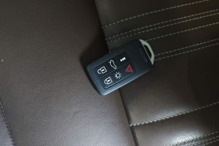 Used Volvo S60 New Energy 2019 S60L T6 E-Drive Hybrid Edition