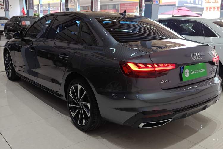 Used Audi A4L 2023 40 TFSI Luxury Dynamic Model
