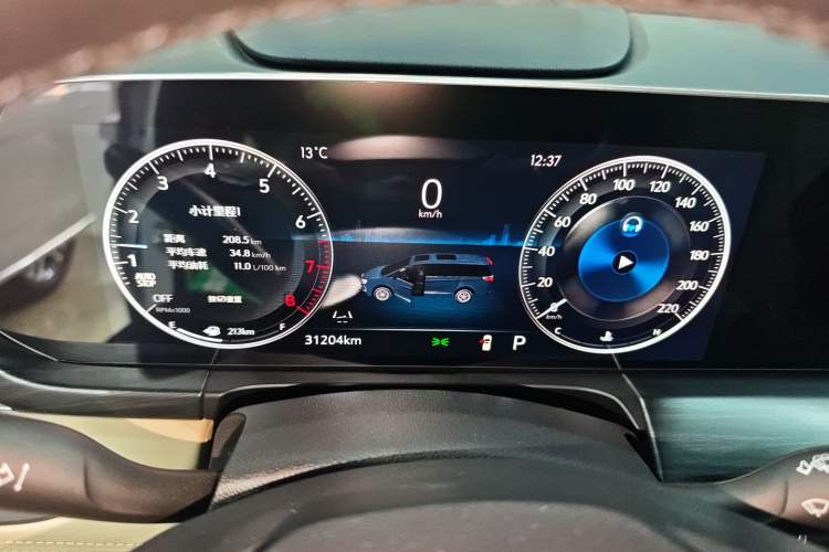 Used Buick GL8 2023 ES Lu Zun Deluxe Model
