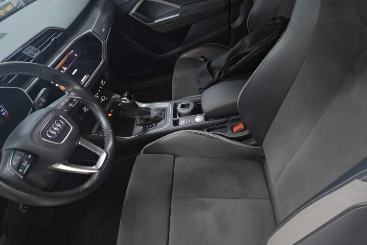 Used Audi Q3 2019 35 TFSI Advanced Dynamic Edition