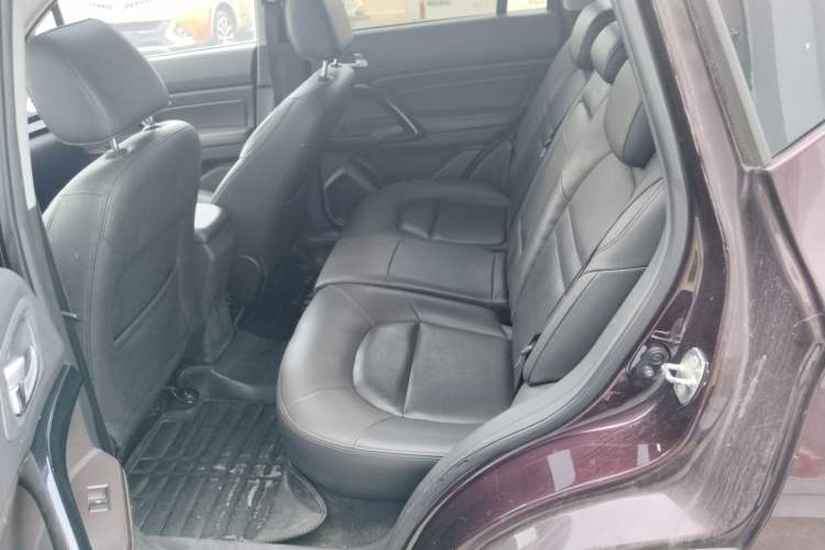 Used GAC Trumpchi GS4 2015 200T Manual Luxury Edition
