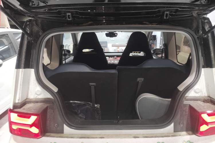 Used Wuling Hongguang MINIEV 2022 GAMEBOY 200km Play Edition with Lithium Iron Phosphate
