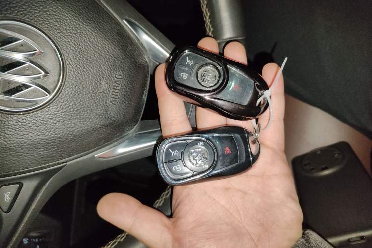 Used Buick Envision 2014 28T Four-Wheel Drive Elite Model