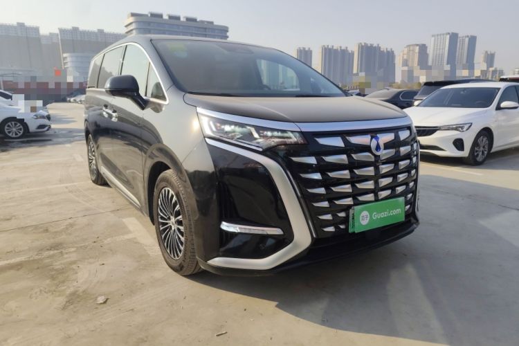 Used Denza D9 2022 DM-i 970 Four-Wheel Drive Flagship Model