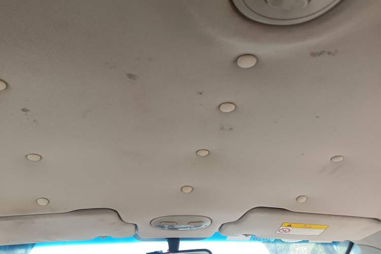 Used Buick Excelle 2015 1.5L Automatic Classic Model
