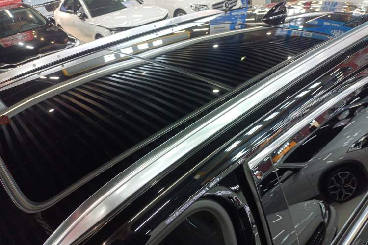 Used Cadillac XT4 2021 28T Two-Wheel Drive Tech Edition