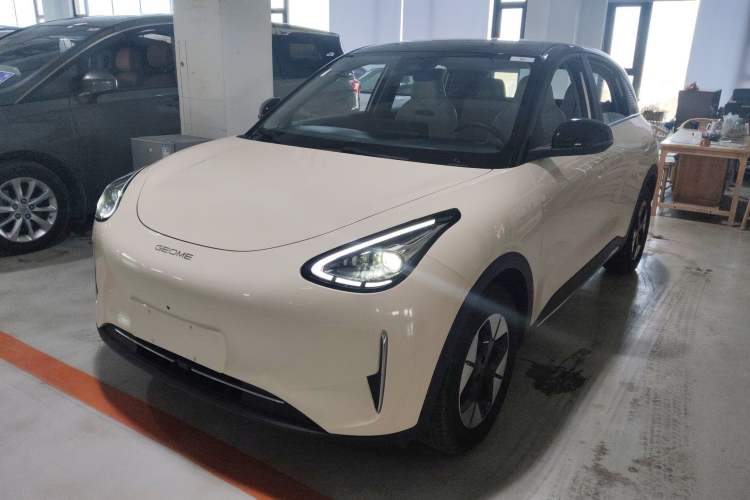 Used Geely Galaxy Geome 2025 UP 410km Exploration+ Edition