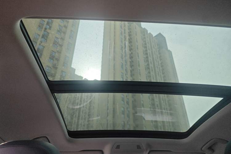 Used Volkswagen Magotan 2024 380TSI DSG Prestige Edition DaMai Package
