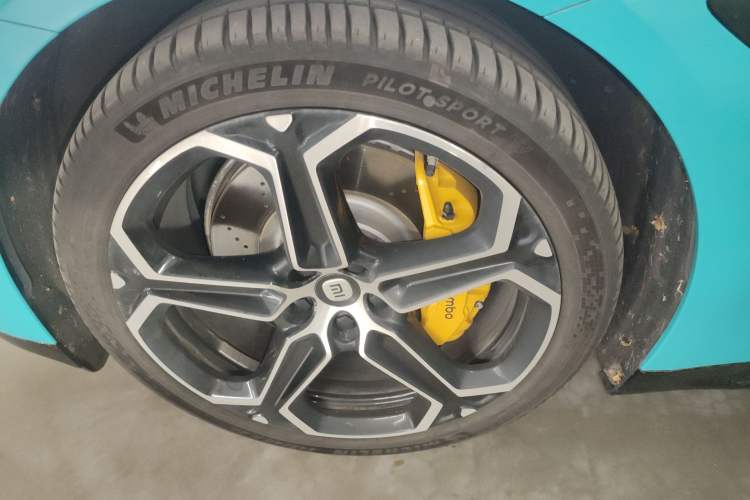 Used  SU7 2024 Four-Wheel Drive Ultra-Long Range Advanced Intelligent Driving Max Edition