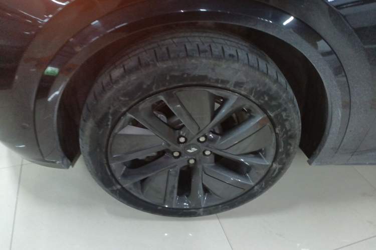 Used Li Auto L8 2023 Pro Model