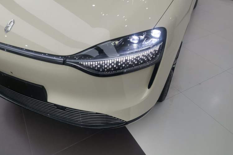 Used Hima AITO M9 2024 Range-Extended Ultra Version 42 kWh 6-Seater Model
