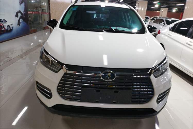 Used BYD Yuan New Energy 2018 EV360 Smart Connect Cool Edition
