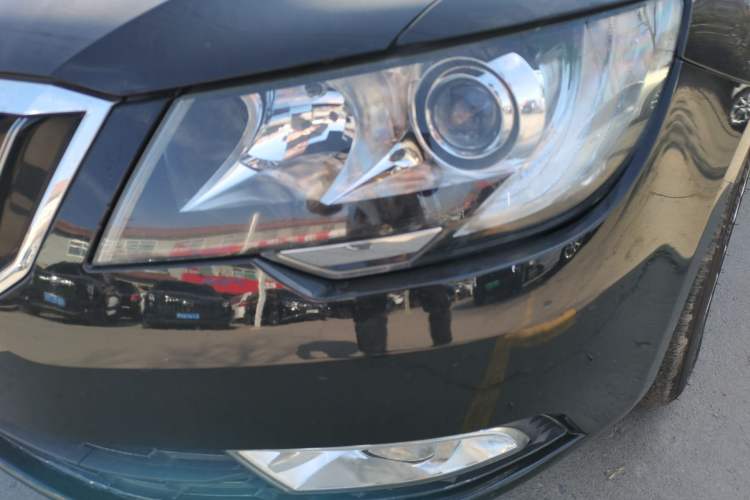 Used Skoda Superb 2013 1.4 TSI DSG Prestige Edition
