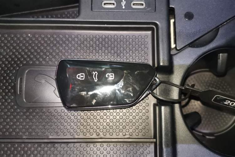 Used Volkswagen ID.4 X 2022 Smart Enjoyment Long-Range Edition