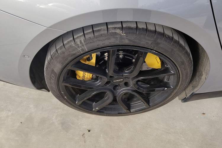 Used  SU7 Ultra 2025 Ultra Model
