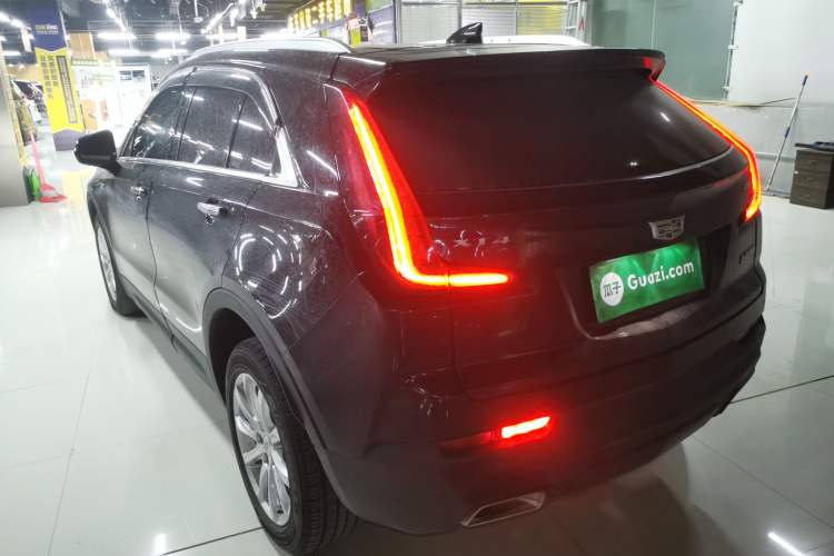 Used Cadillac XT4 2021 28T Two-Wheel Drive Tech Edition