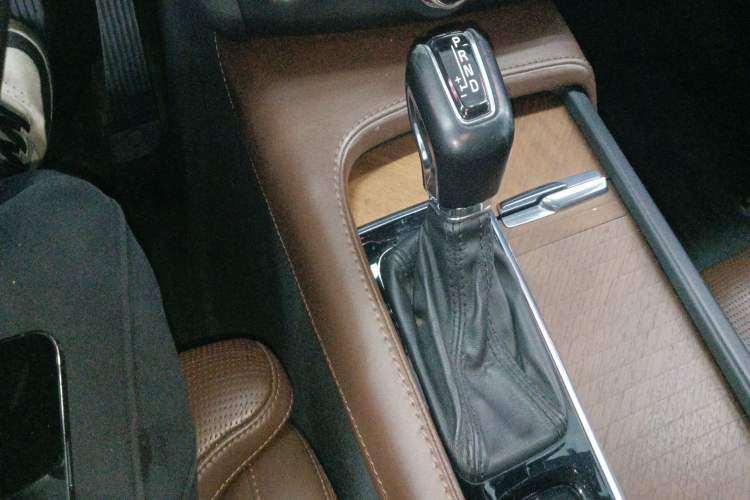 Used Volvo S90 2018 T5 Prestige Edition
