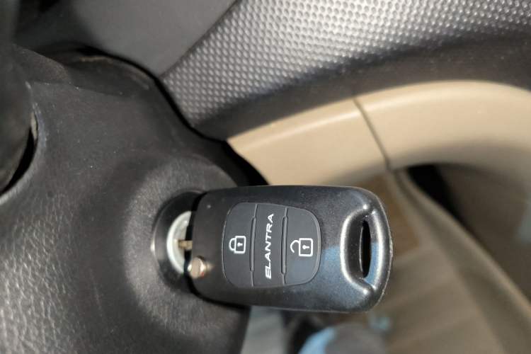 Used Hyundai Verna 2014 1.4L Automatic Smart GLS