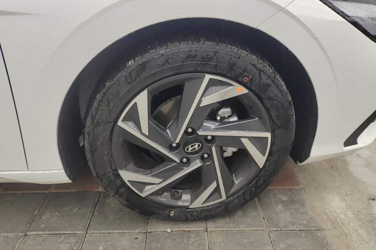 Used Hyundai Elantra 2023 1.5L CVT GLX Elite Edition