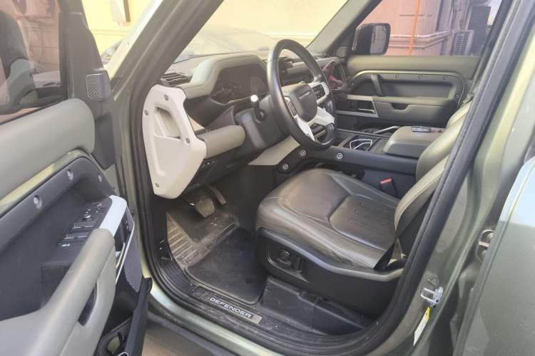 Used Land Rover Defender 2020 110 P400 HSE
