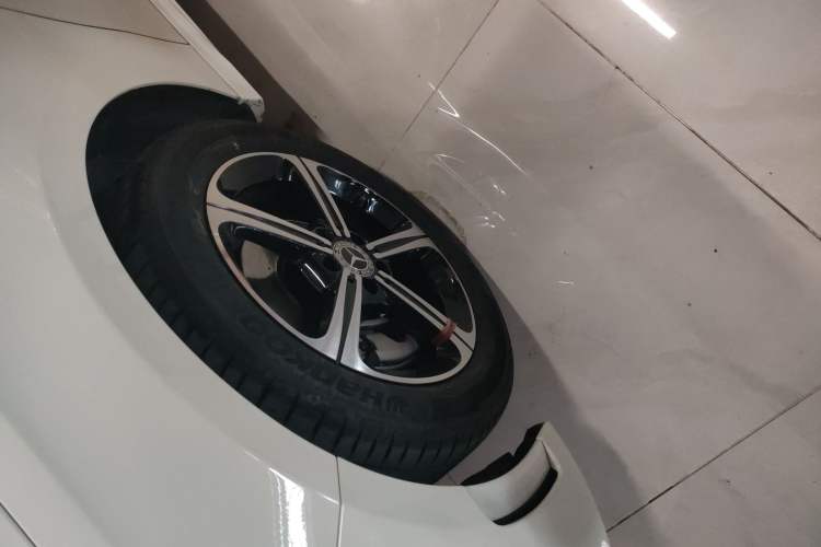 Used Mercedes-Benz A-Class 2022 Revised Version A 200 L Sport Sedan Fashionable Style
