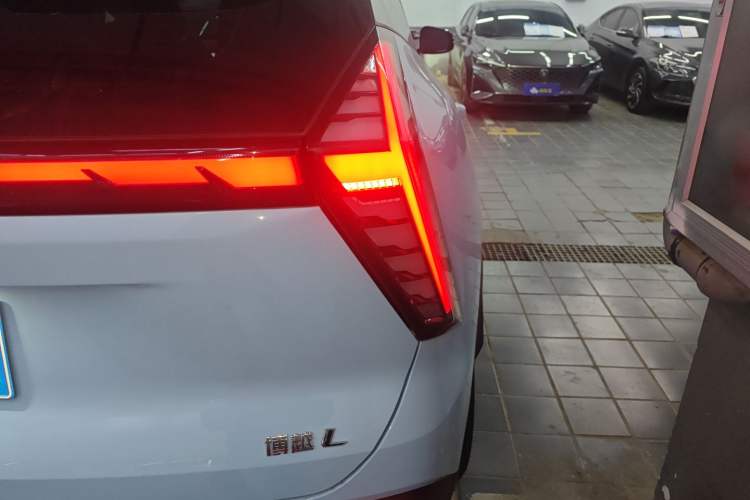 Used Geely Auto FX11 2024 1.5TD DCT Dragon Edition
