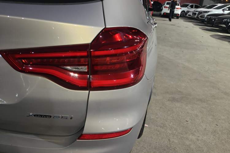 Used BMW X3 2018 xDrive25i Luxury Package China V