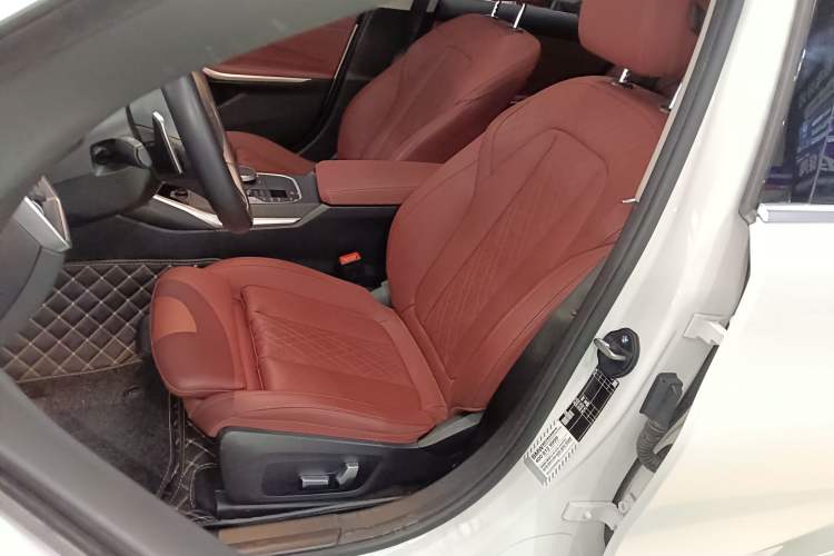 Used BMW 3 Series 2023 325i M Sport Package
