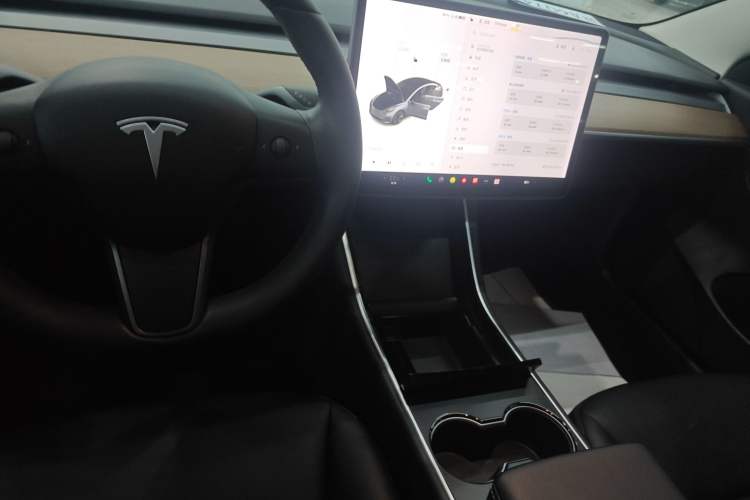 Used Tesla Model 3 2019 Standard Range Rear-Wheel Drive Upgraded Version (52 kWh)
