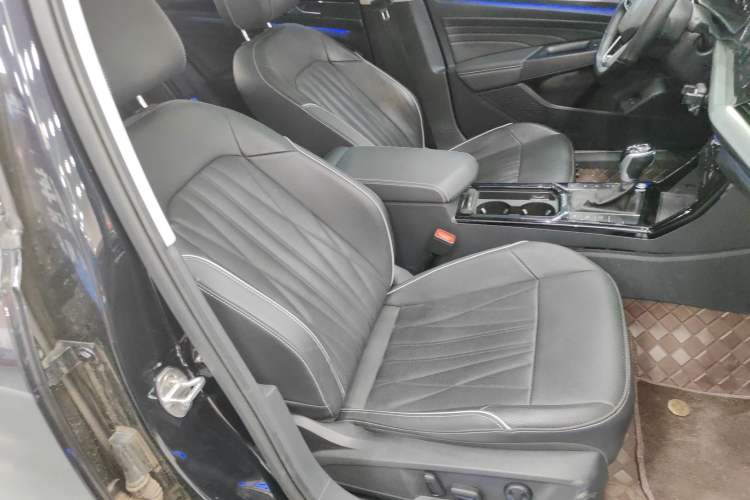 Used Volkswagen Passat New Energy 2023 430 PHEV Hybrid Luxury Edition
