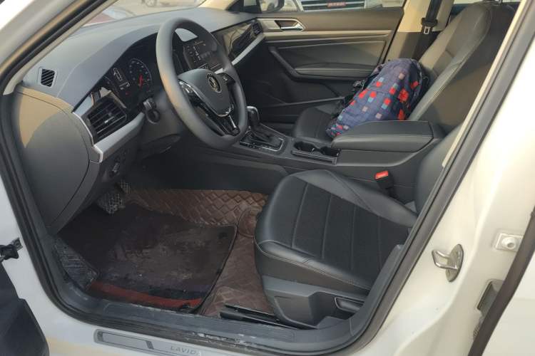 Used Volkswagen Lavida 2021 1.5L Automatic Comfort Edition
