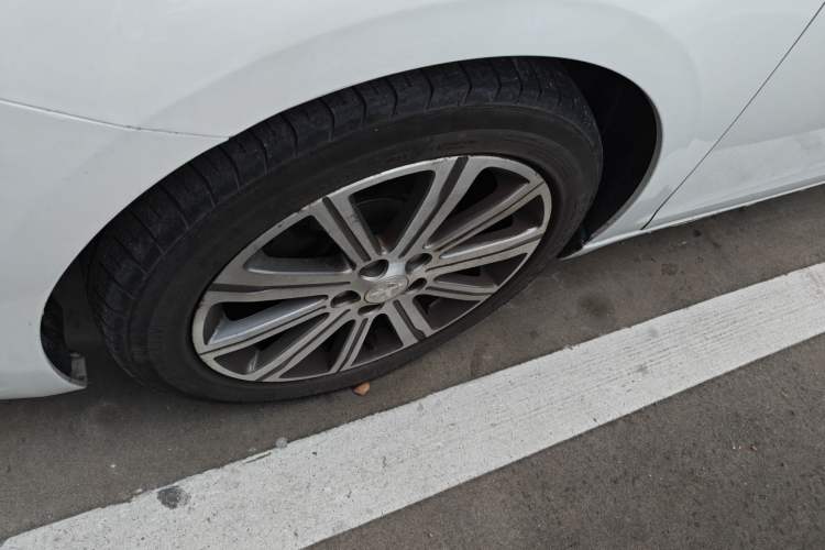 Used Peugeot 408 2014 1.8L Automatic Luxury Edition