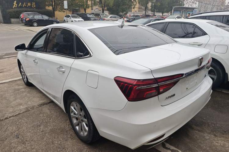 Used Roewe i6 2017 20T Automatic Internet Smart Edition